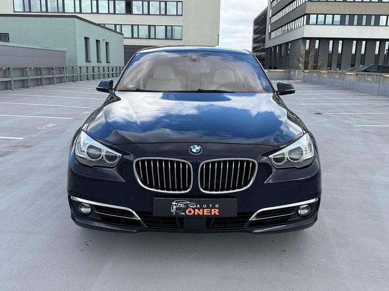 Gebraucht BMW 535 Luxury Line 313 PS (230 kW) 2017 Imperialblau Limousine