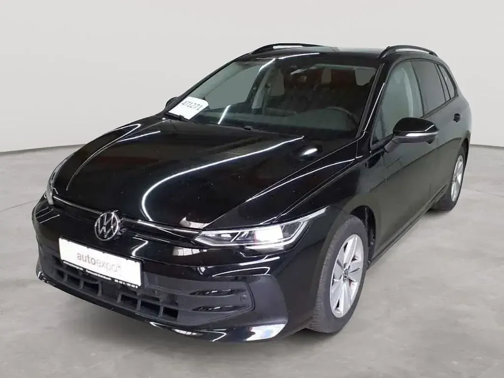 Gebraucht VW Golf VIII Life 116 PS (85 kW) 2025 Schwarz Kombi