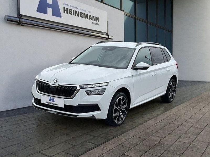 Moonweiss metallic Gebraucht 2021 Skoda Kamiq Ambition SUV | 21.111 € (Guter Preis) - Bild 1/4