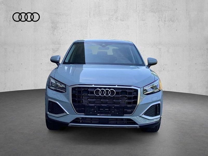 Gebraucht Audi Q2 Advanced Plus 150 PS (110 kW) 2025 Pfeilgrau perleffekt SUV