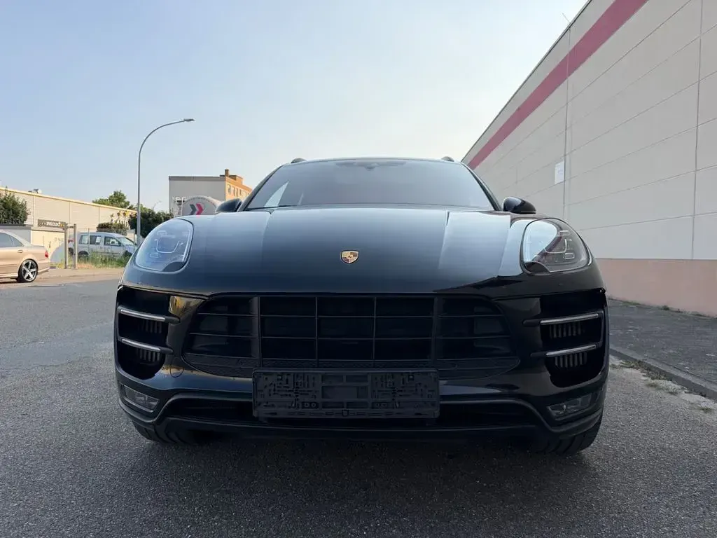 Gebraucht Porsche Macan Turbo Sport 400 PS (294 kW) 2016 Schwarz SUV