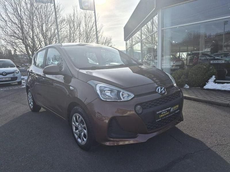 Gebraucht Hyundai i10 Classic 110 PS (80 kW) 2017 Blau Kleinwagen
