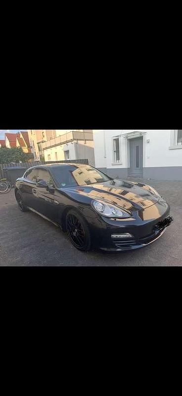 Gebraucht Porsche Panamera 379 PS (278 kW) 2013 Kleinwagen