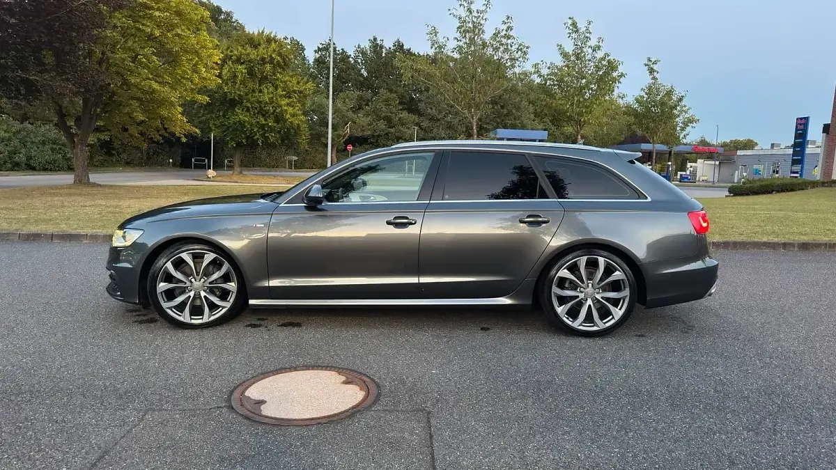 Gebraucht Audi A6 S-Line 177 PS (130 kW) 2013 Grau Kombi