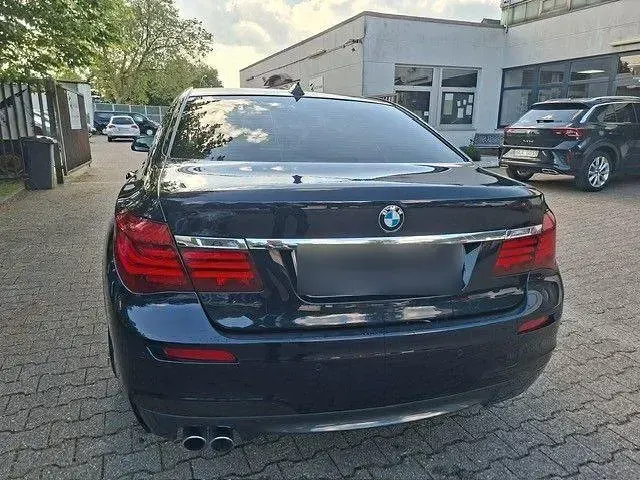 Gebraucht BMW 730 Exclusive 258 PS (189 kW) 2014 Schwarz Limousine