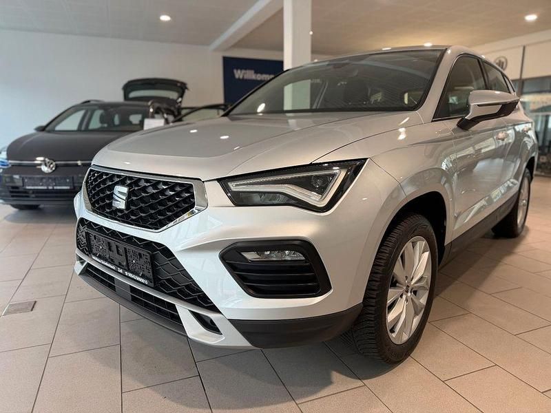 Reflexsilver Gebraucht 2024 Seat Ateca Style SUV | 22.990 € (Guter Preis) - Bild 1/4