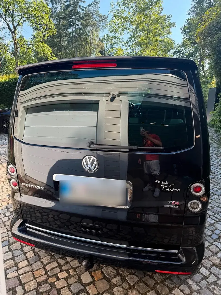 Gebraucht VW Multivan Highline 180 PS (132 kW) 2014 Schwarz Van / Kleinbus