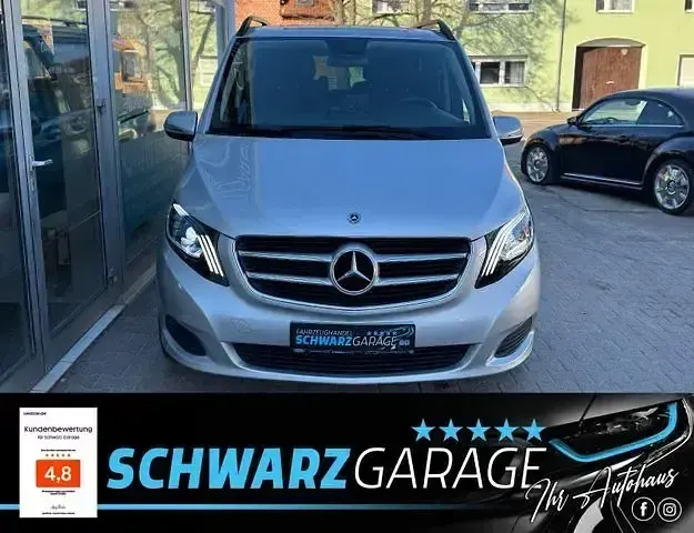 Gebraucht Mercedes V250 190 PS (139 kW) 2018 Brillantsilber metallic Van / Kleinbus