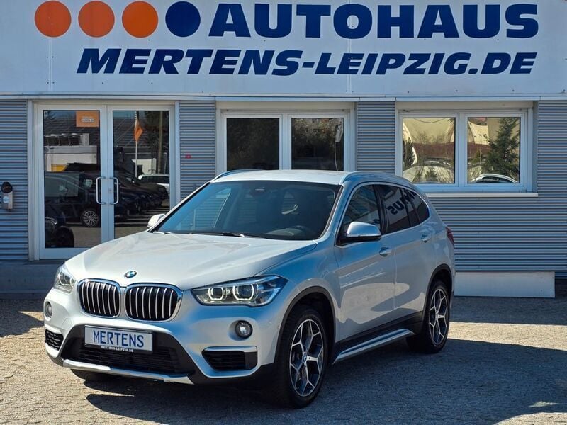 Glaciersilber metallic Gebraucht 2019 BMW X1 xLine SUV | 27.990 € (Fairer Preis) - Bild 1/4