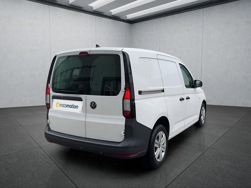 Second-hand VW Caddy 114 CP (83 kW) 2023 Alb Monovolum