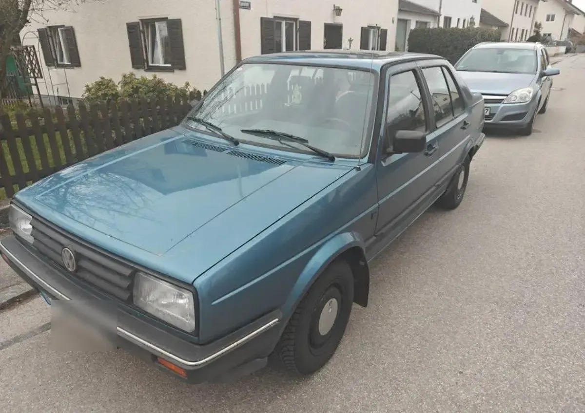 Gebraucht VW Jetta 90 PS (66 kW) 1989 Blau Limousine