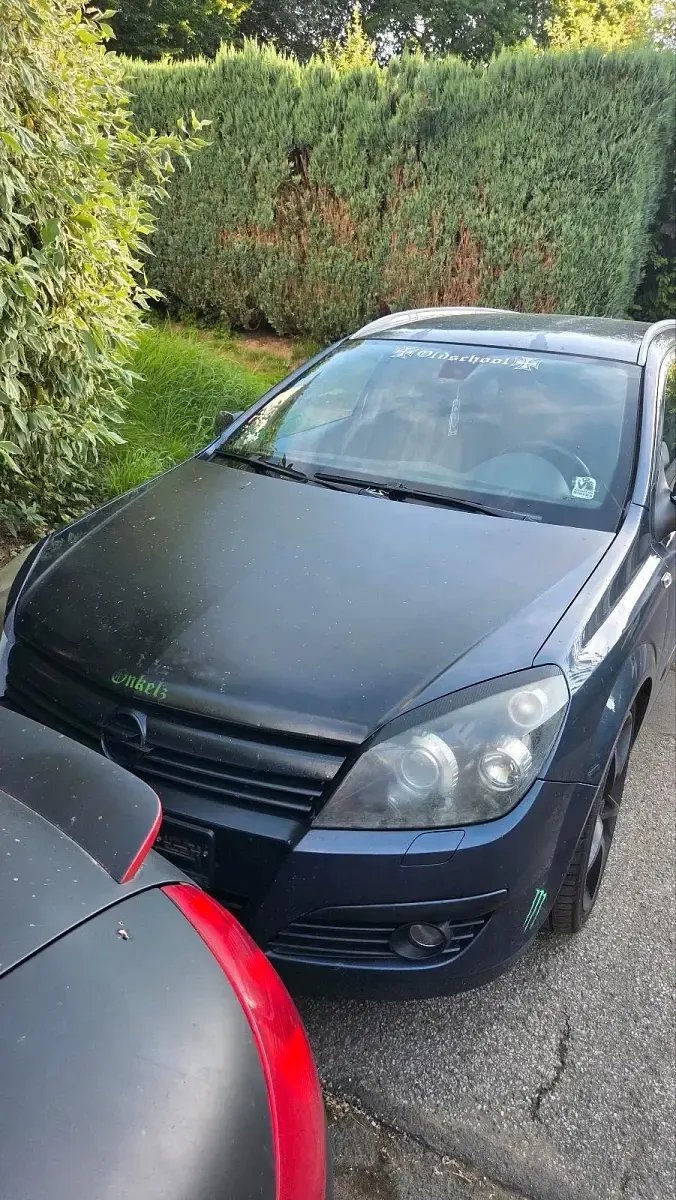 Gebraucht Opel Astra 170 PS (125 kW) 2006 Blau Kombi