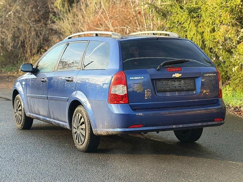 Gebraucht Chevrolet Nubira SE Plus 109 PS (80 kW) 2006 Blau Kombi