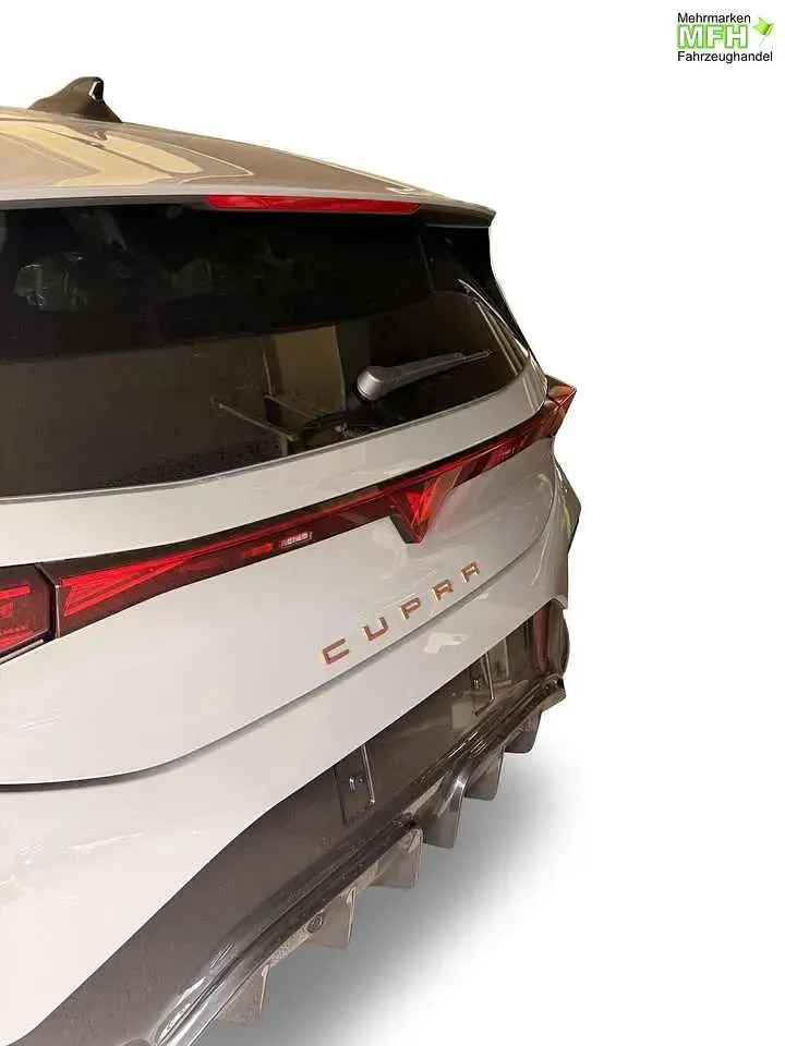 Neu Cupra Born VZ 239 kW (326 PS) 2026 Wählbar Kleinwagen