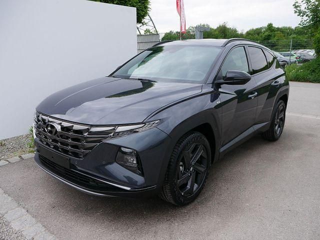 Dark knight Neu 2024 Hyundai Tucson Trend SUV | 35.390 € (Guter Preis) - Bild 1/4