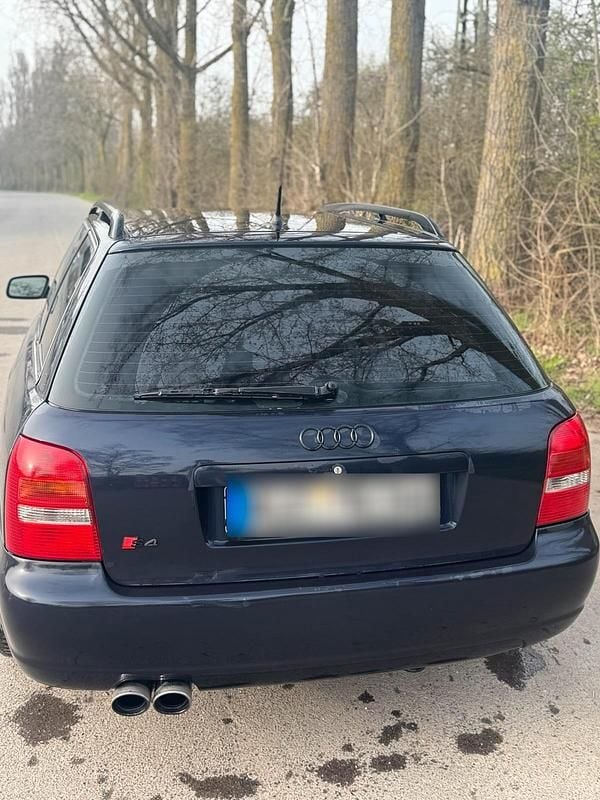 Gebraucht Audi S4 265 PS (194 kW) 2000 Blau Kombi