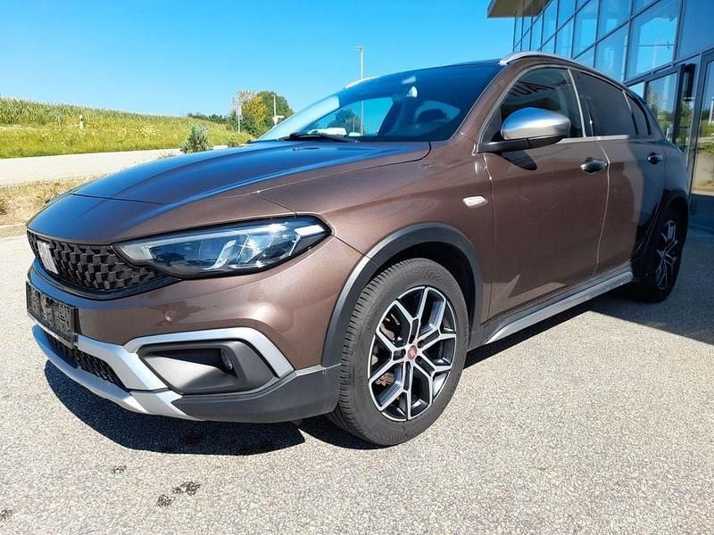 Gebraucht Fiat Tipo Cross 101 PS (74 kW) 2021 Limousine
