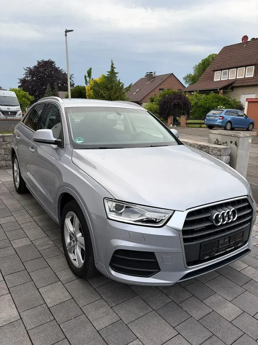 Gebraucht Audi Q3 Sport 220 PS (161 kW) 2015 Silber SUV