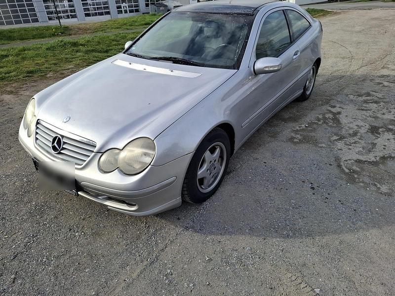 Gebraucht 2001 Mercedes C200 Coupé | 2.500 € (Fairer Preis) - Bild 1/4