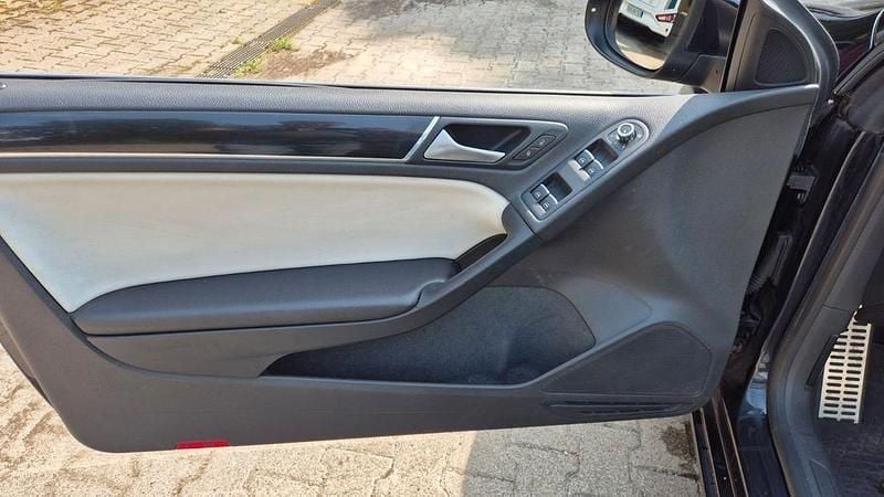 Gebraucht VW Golf Cabriolet 160 PS (117 kW) 2012 Schwarz Cabrio