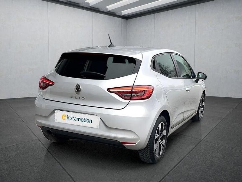 Gebraucht Renault Clio V 91 PS (66 kW) 2022 Grau Kleinwagen