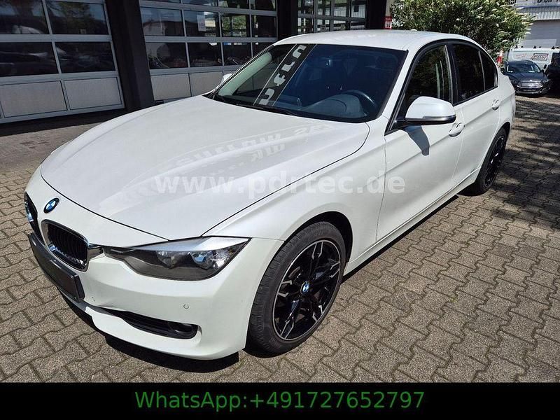Weiß Gebraucht 2014 BMW 318 Comfort Edition Limousine | 13.699 € (Fairer Preis) - Bild 1/4