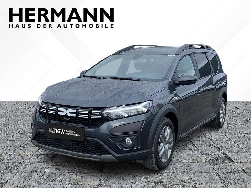 Gebraucht Dacia Jogger Expression 110 PS (80 kW) 2023 Kometengrau (grau) Van / Kleinbus