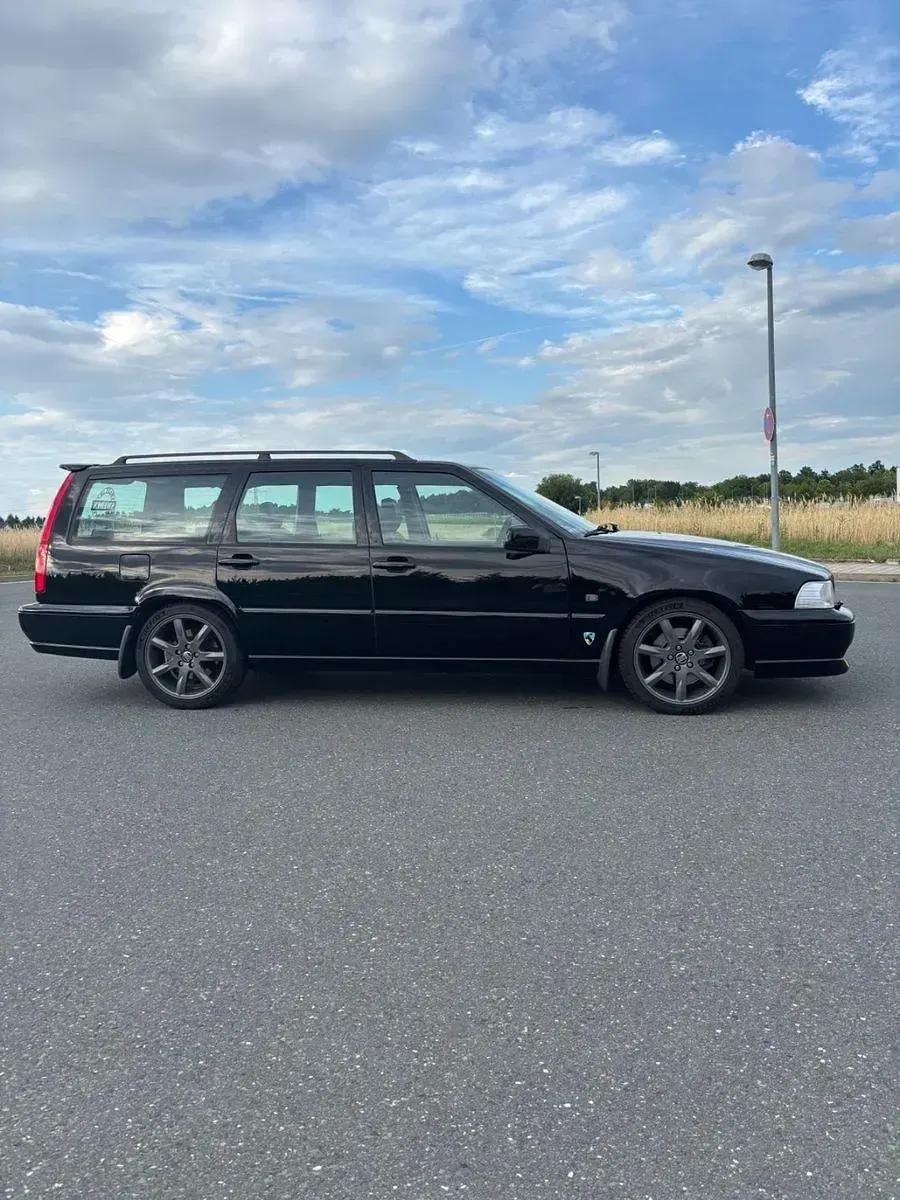 Gebraucht Volvo V70 239 PS (175 kW) 1997 Schwarz Kombi