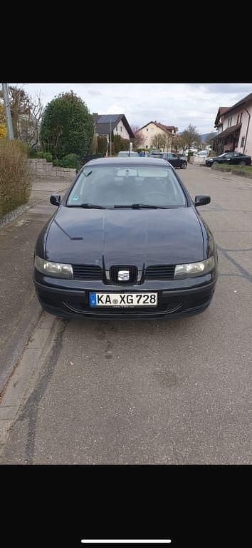 Gebraucht Seat Toledo 101 PS (74 kW) 2000 Schwarz Limousine