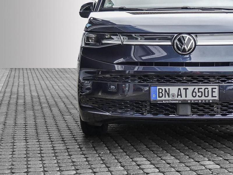 Second-hand VW Multivan Style 245 CP (180 kW) 2026 Albastru Monovolum