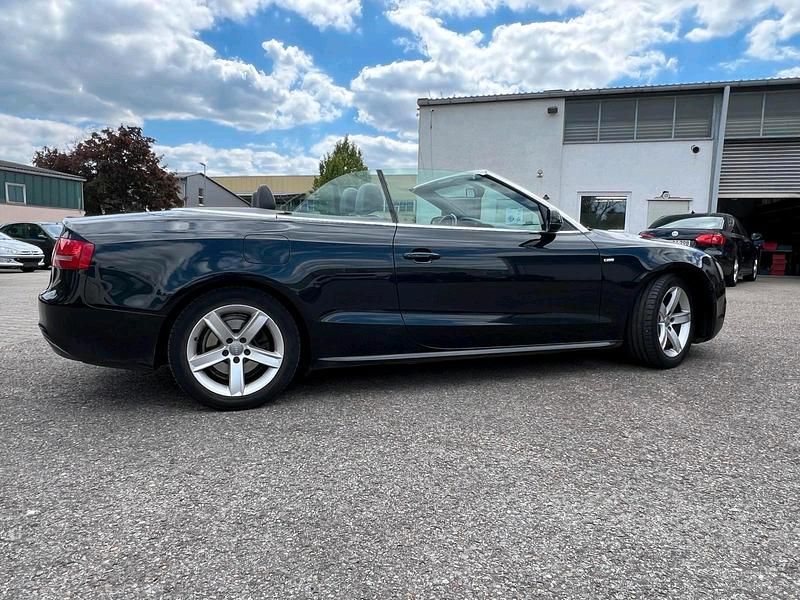 Schwarz Gebraucht 2010 Audi A5 Cabriolet Cabrio | 10.500 € (Teuer) - Bild 1/4