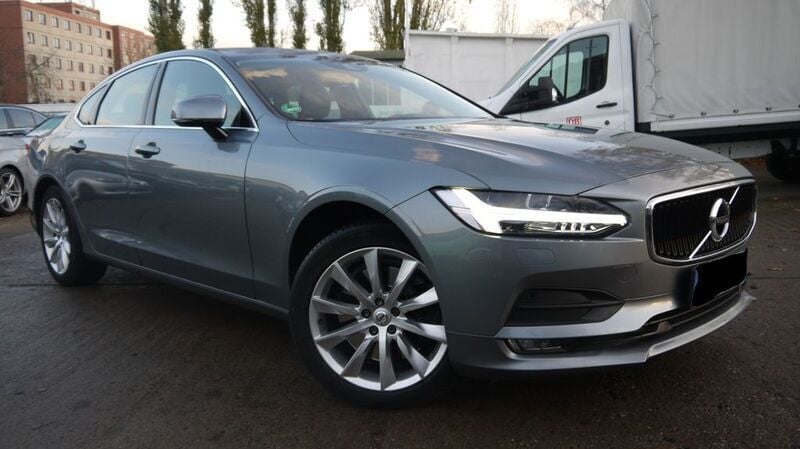 Osmium grey Gebraucht 2018 Volvo S90 Momentum Limousine | 20.999 € (Guter Preis) - Bild 1/4