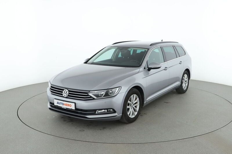 Grau Gebraucht 2017 VW Passat Comfortline Kombi | 16.180 € (Fairer Preis) - Bild 1/4