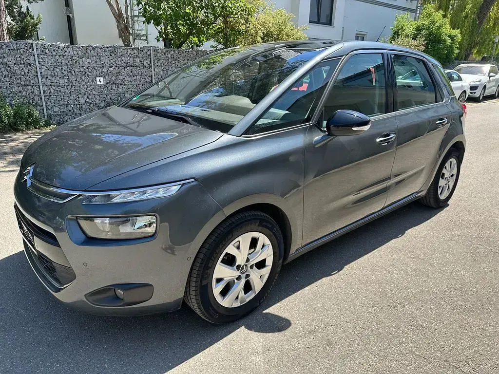 Gebraucht Citroën C4 SELECTION 131 PS (96 kW) 2015 Limousine