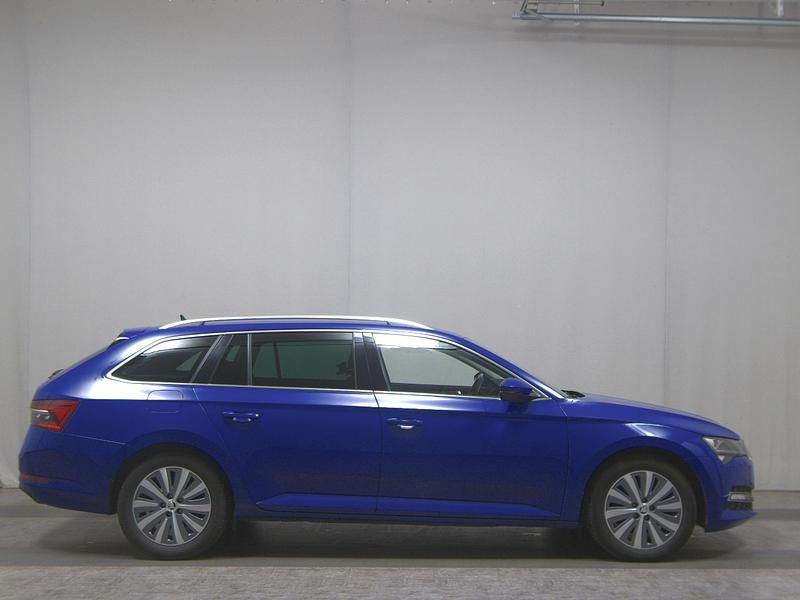 Blau Gebraucht 2021 Skoda Superb Style Kombi | 14.980 € (Guter Preis) - Bild 1/4