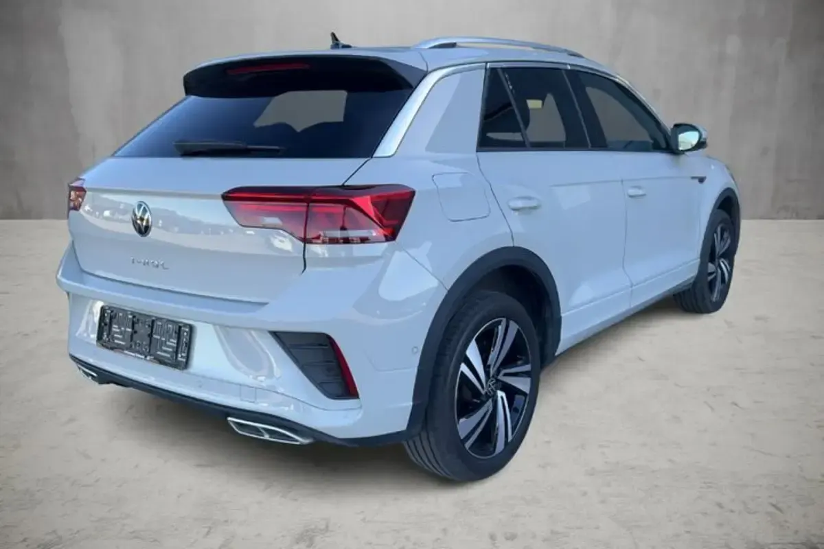 Second-hand VW T-Roc R-line 150 CP (110 kW) 2025 SUV