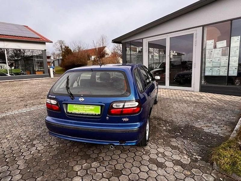 Gebraucht Nissan Almera 75 PS (55 kW) 1999 Blau Limousine