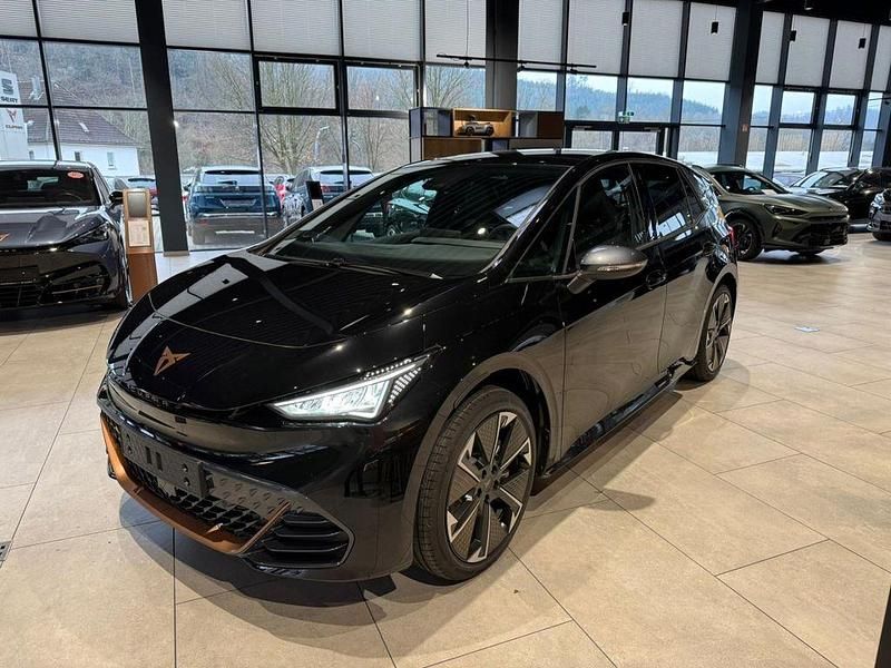 Neu Cupra Born VZ2 239 kW (326 PS) 2025 Schwarz Kleinwagen