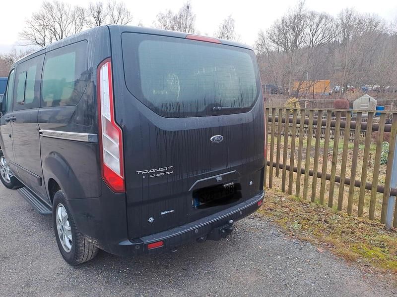 Gebraucht Ford Transit 155 PS (114 kW) 2015 Schwarz Van / Kleinbus