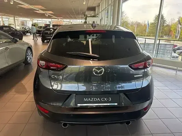 Używany Mazda CX-3 121 KM (88 kW) 2021 Szary SUV