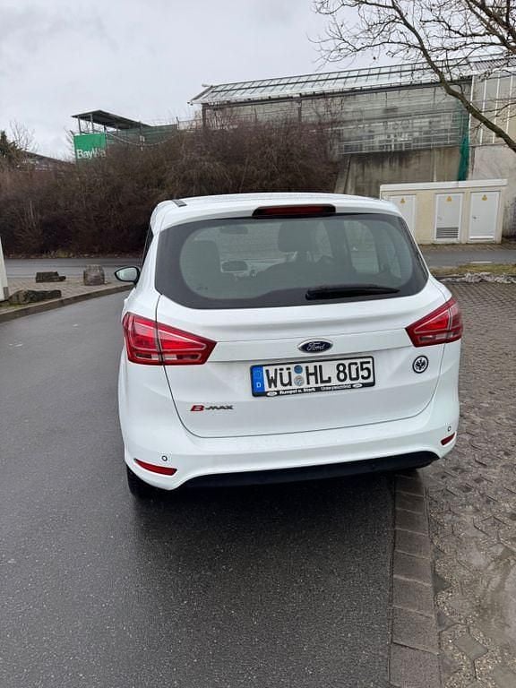 Gebraucht Ford B-MAX Ambiente 90 PS (66 kW) 2013 Weiß Van / Kleinbus