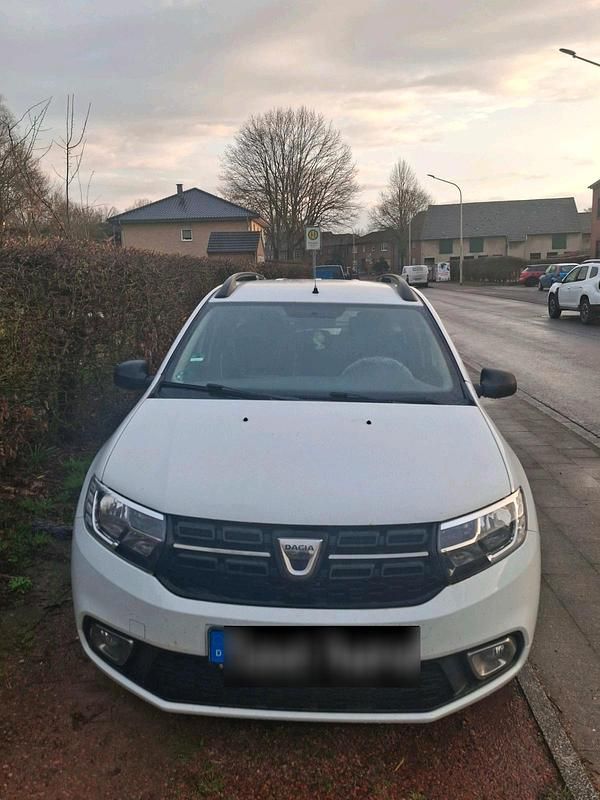 Gebraucht Dacia Logan MCV 75 PS (55 kW) 2018 Weiß Kombi