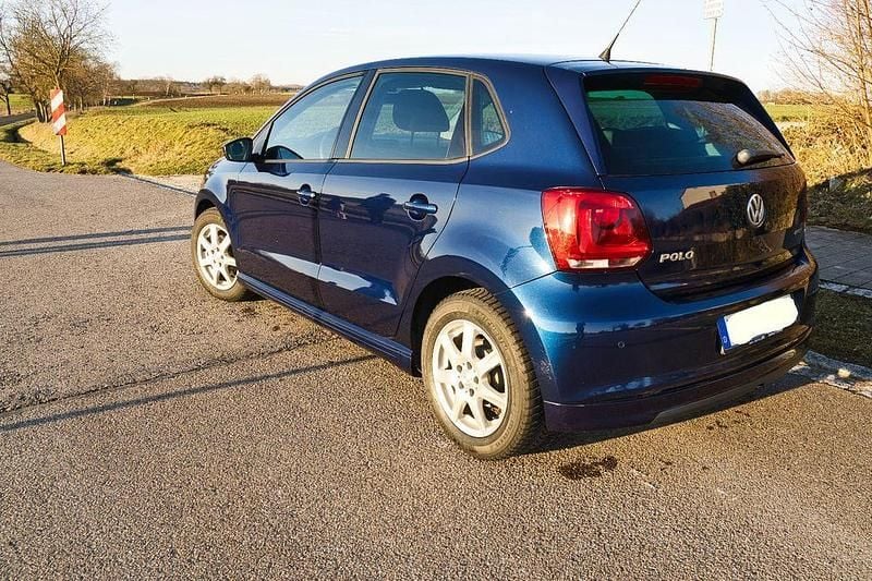 Usata VW Polo 75 CV (55 kW) 2013 Blu Utilitaria