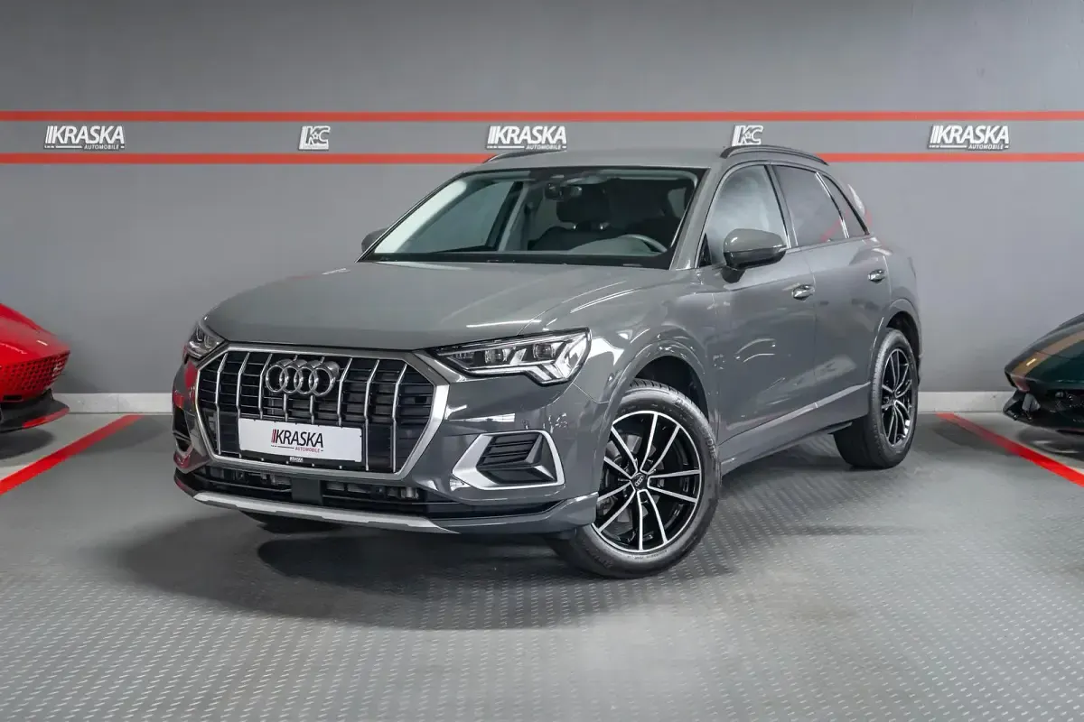 Gebraucht Audi Q3 Advanced 150 PS (110 kW) 2026 Nanograu metallic SUV