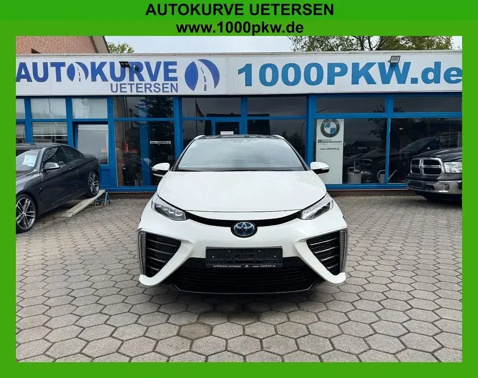 Gebraucht Toyota Mirai 154 PS (113 kW) 2017 Weiß Limousine