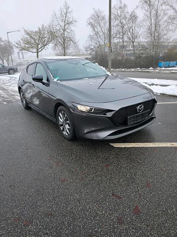 Schwarz Gebraucht 2023 Mazda 3 Homura-Line Limousine | 19.900 € (Guter Preis) - Bild 1/4