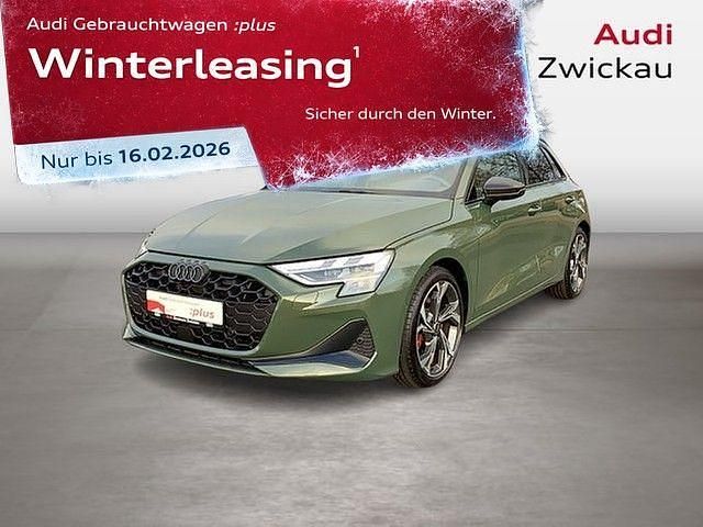 Distriktgrün metallic Gebraucht 2024 Audi A3 Advanced Plus Limousine | 40.490 € (Fairer Preis) - Bild 1/4