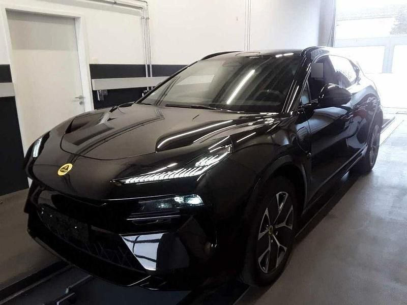 Schwarz Gebraucht 2023 Lotus Eletre SUV | 75.751 € (Fairer Preis) - Bild 1/4