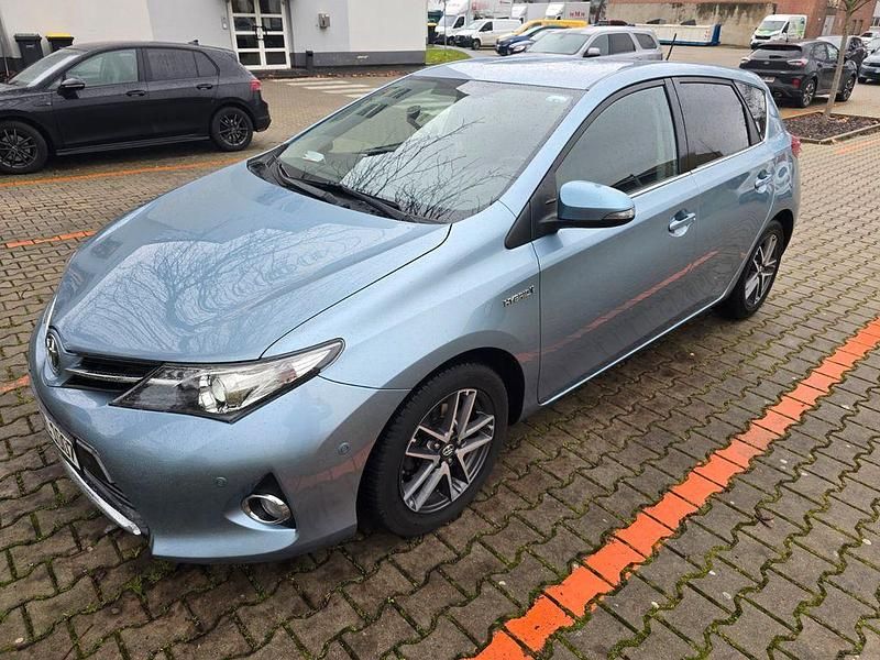 Gebraucht Toyota Auris Hybrid Edition 136 PS (100 kW) 2015 Blau Limousine