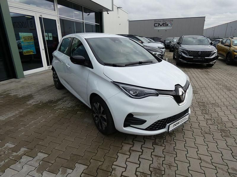 Gebraucht Renault Zoe 80 kW (109 PS) 2023 Weiß Kleinwagen